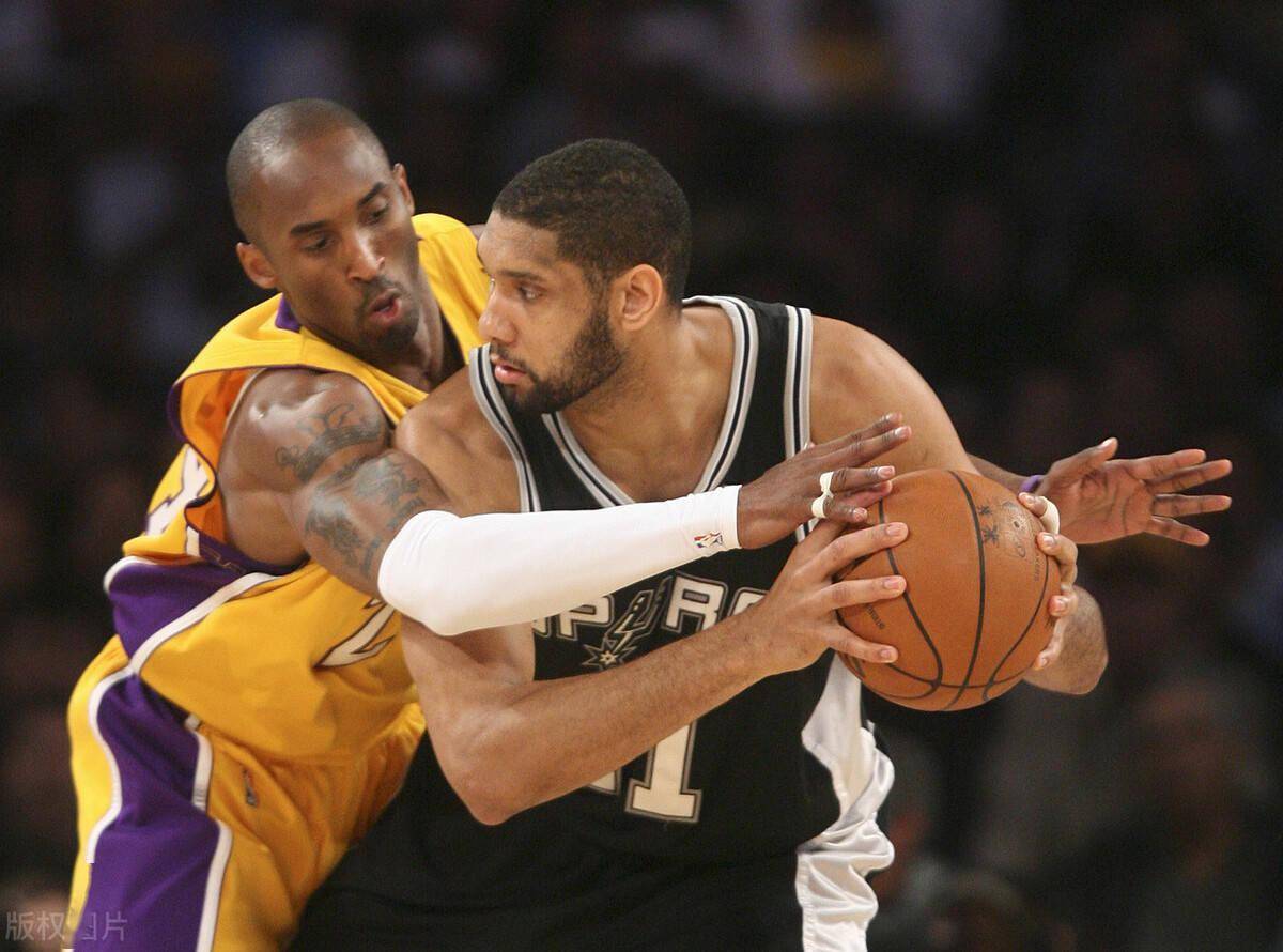 莫德里奇在对阵拉齐奥的比赛中踢满全场，Sofac...（莫德里奇对阵拉齐奥打满全场，SofaScore评分出炉）