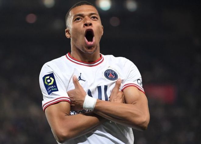 官方：皇马后卫赫伊森因为肌肉不适退出西班牙国家队（西班牙队官方：皇马后卫赫伊森因肌肉不适退队）