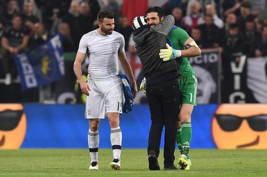 女排世联决赛对阵出炉！巴西3-2逆转日本，与意大利争夺冠军