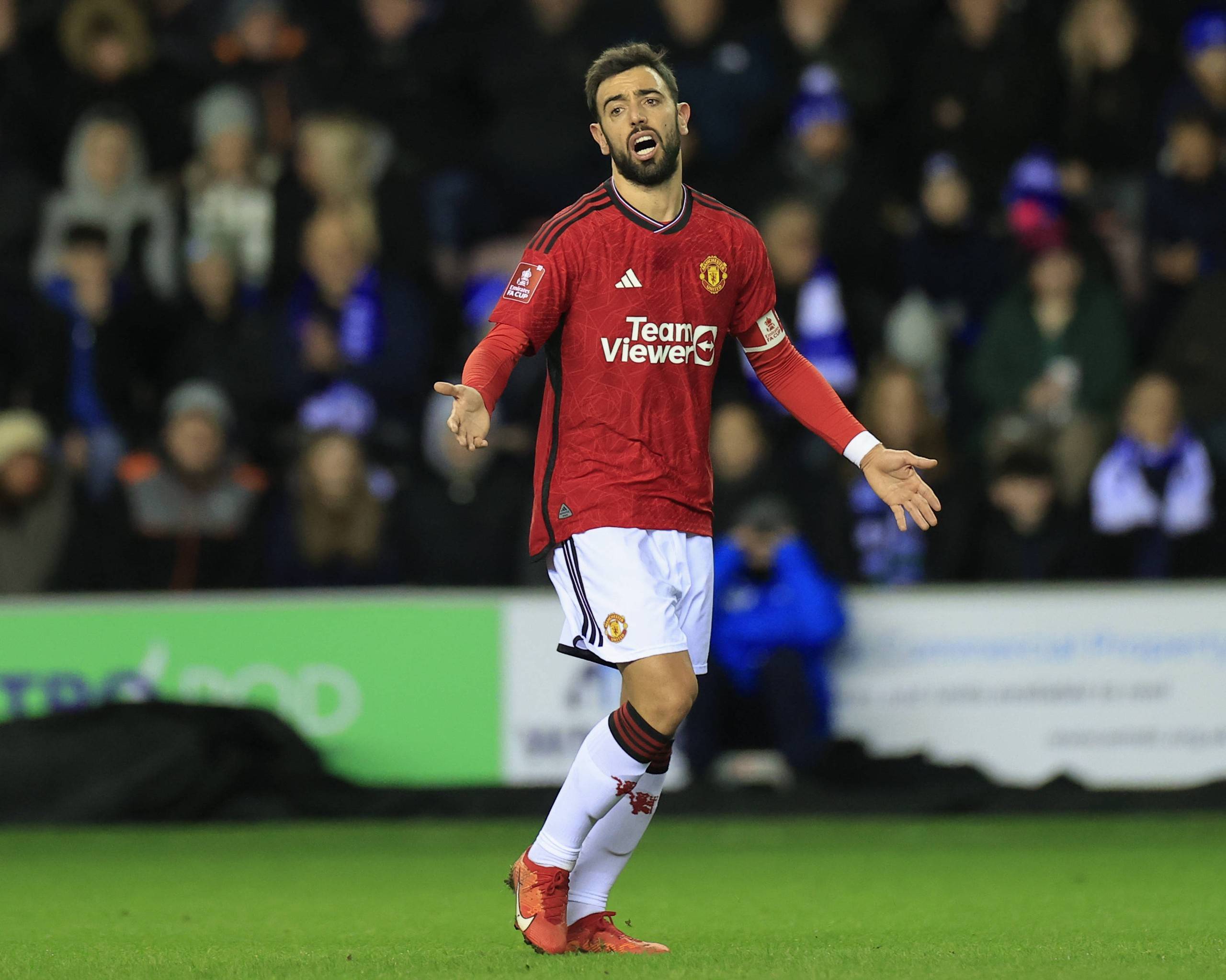 🥳哈登常规赛总得分达到28290分，超越安东尼跻身历史前十！（哈登生涯常规赛得分达28290分，超越安东尼升至历史前十）