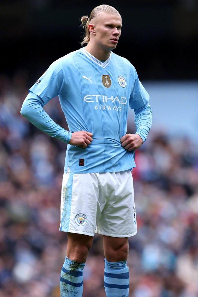 王大雷晒和女儿一起跳舞的视频，韦世豪：有点卡哇伊了（王大雷分享与女儿共舞短片，韦世豪留言：有点萌）